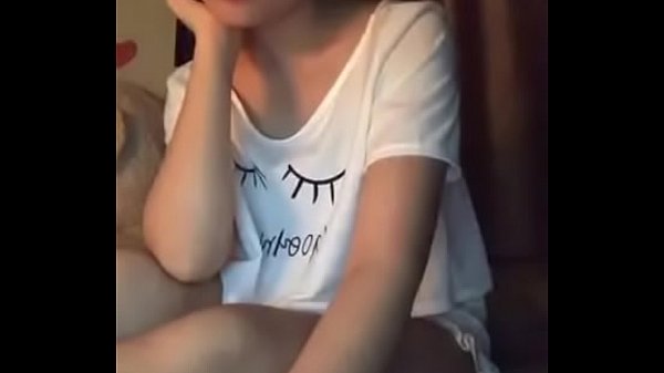 Khi bạn gái nứng lồn giữa đêm