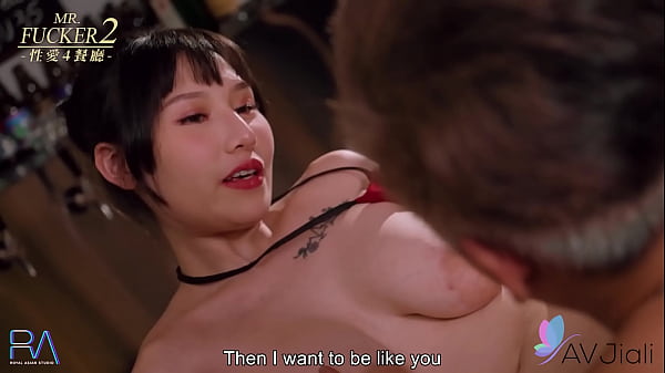Tóc nâu giỏi đụ