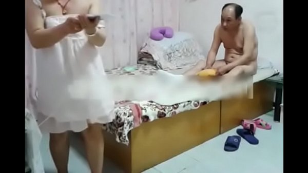 Ngoại tình với sếp có gia đình