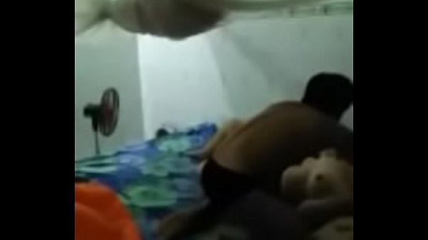 Dắt bồ về nhà trọ địt nhau