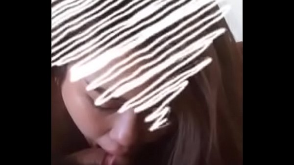 Em gái Việt bú cu mà toàn liếm trứng dái mới vcl