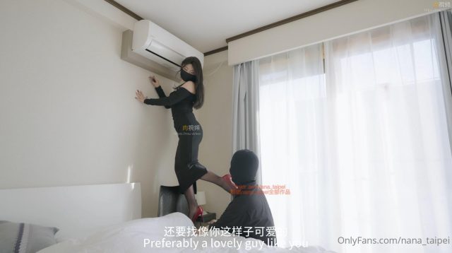 Anh thợ sửa máy lạnh đụ cô chủ nhà dâm dục vcl