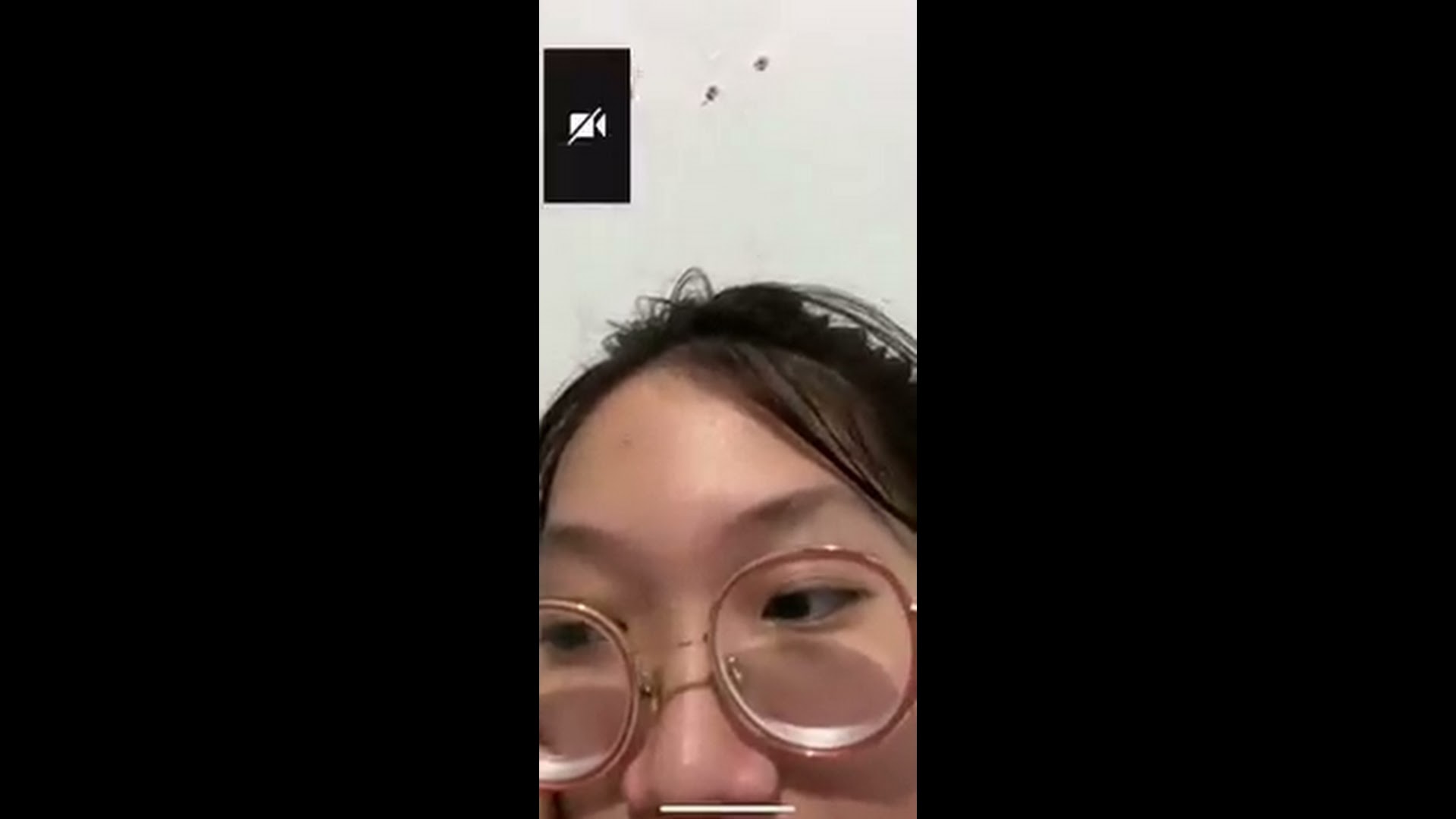 Cô nàng 18 chat sex qua Zalo cực nứng
