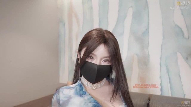 Sở thích của em là được show hàng cho trai coi